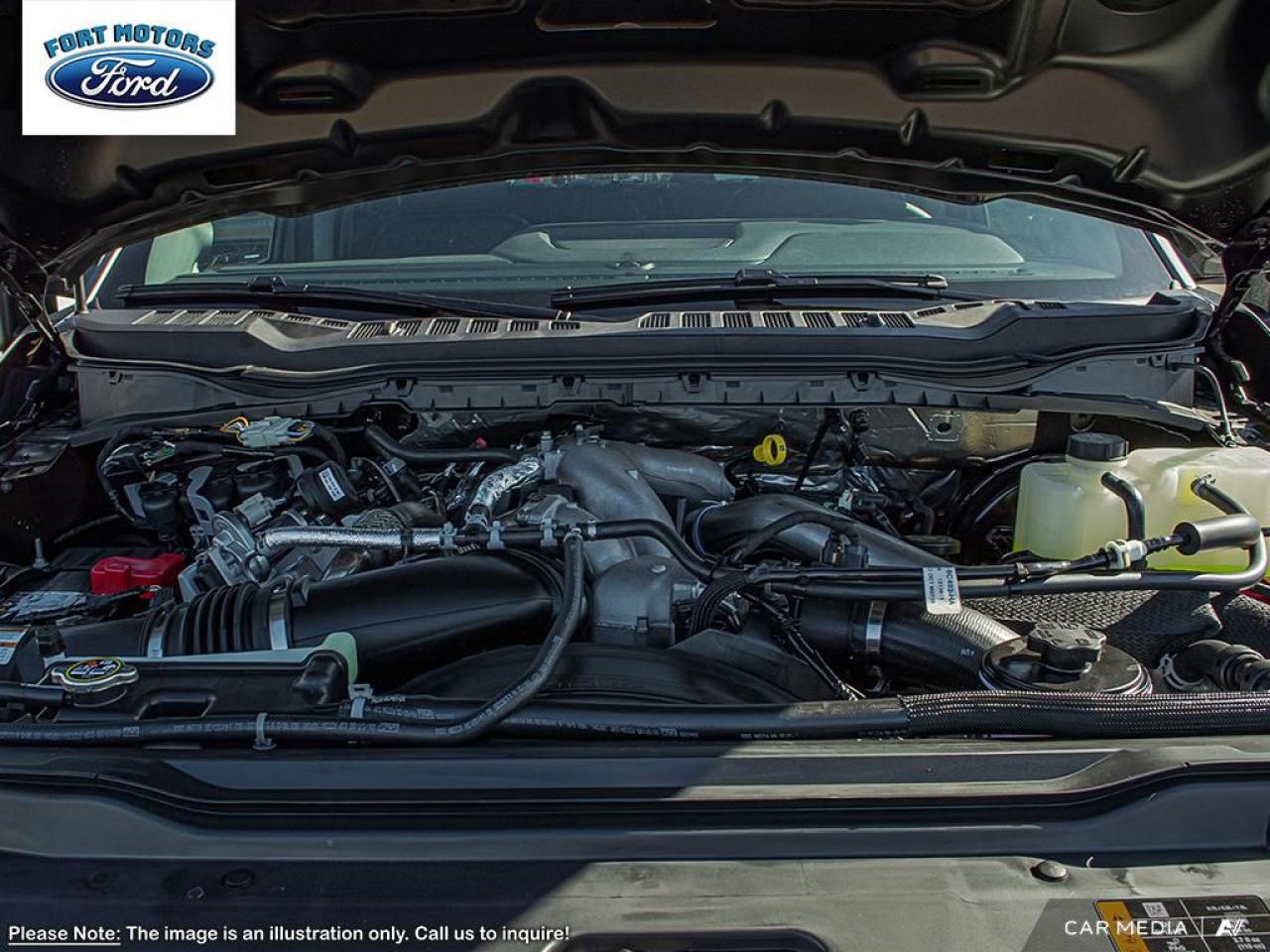 2025 Ford SUPERDUTY F-350® Lariat® Photo5
