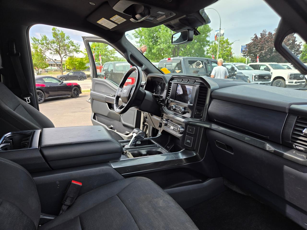 2021 Ford F-150 XLT Photo5