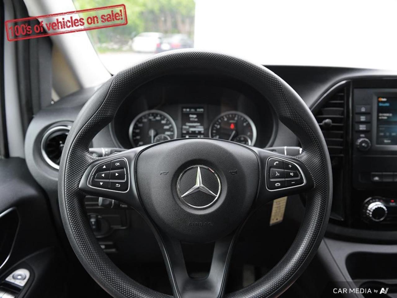 2022 Mercedes-Benz Metris Passenger Van BASE