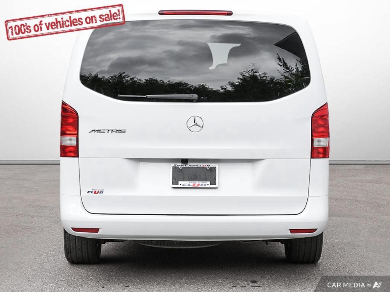 2022 Mercedes-Benz Metris Passenger Van BASE