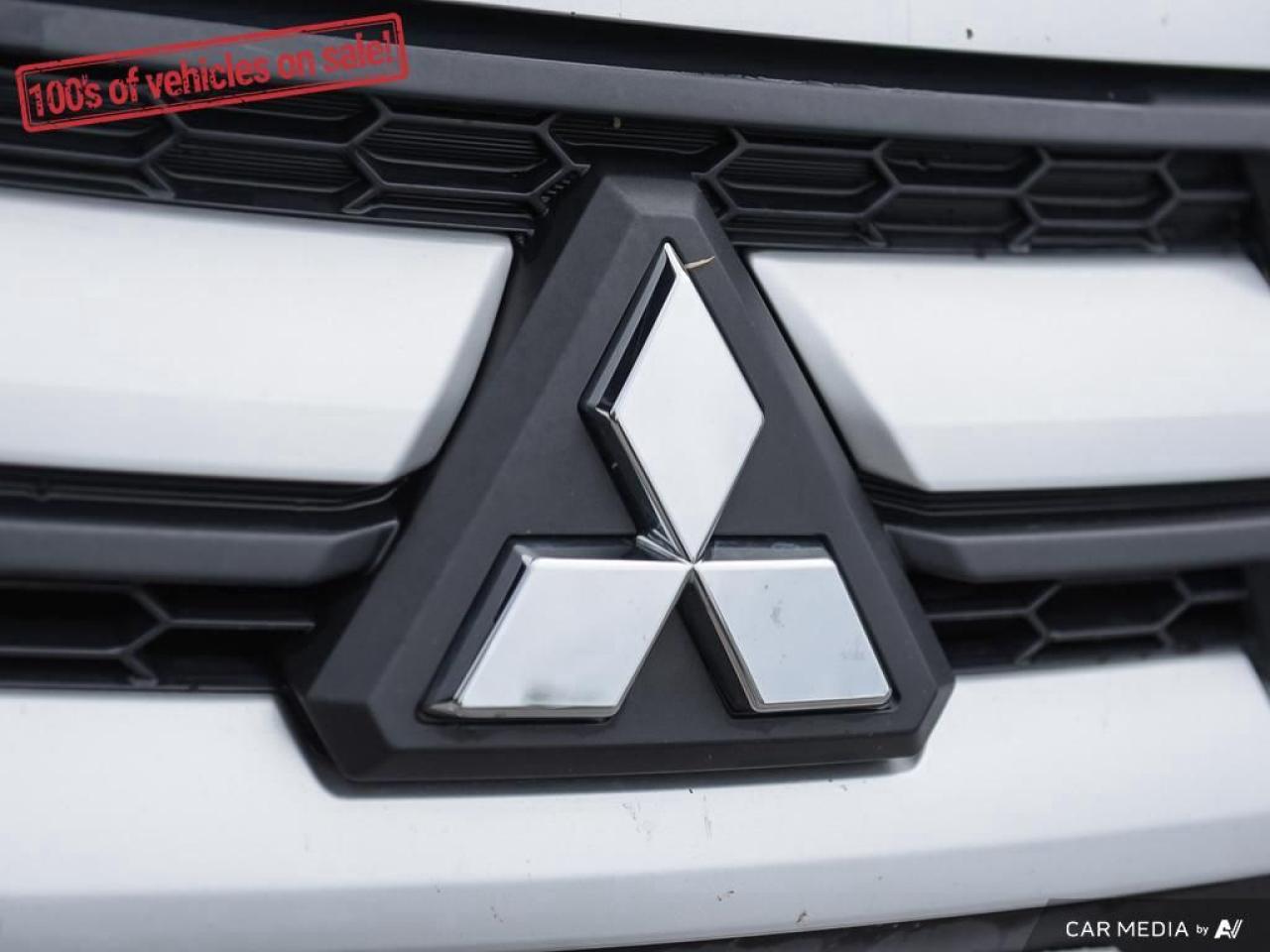 2023 Mitsubishi RVR ES