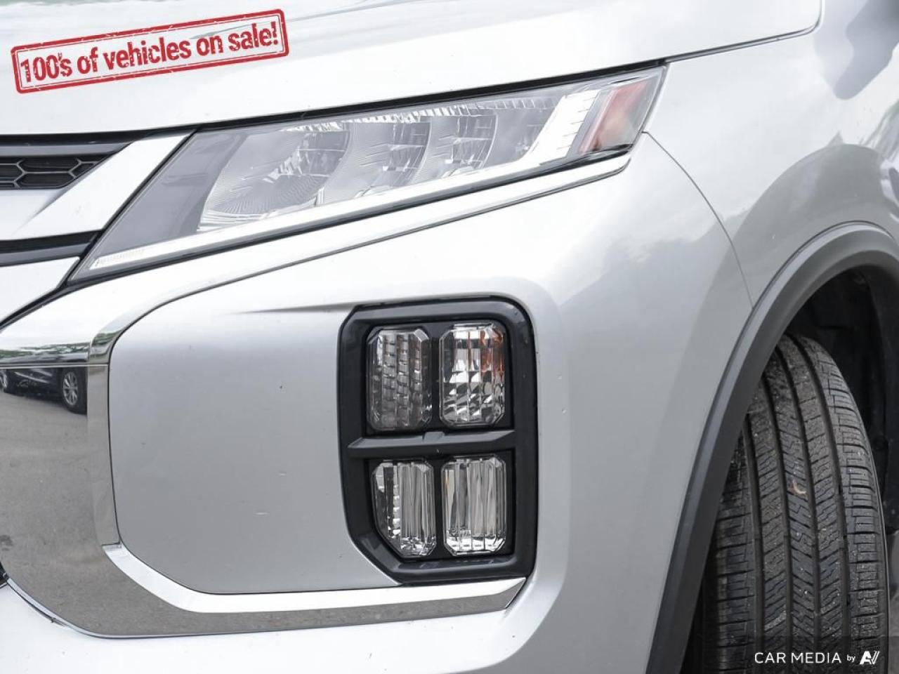 2023 Mitsubishi RVR ES