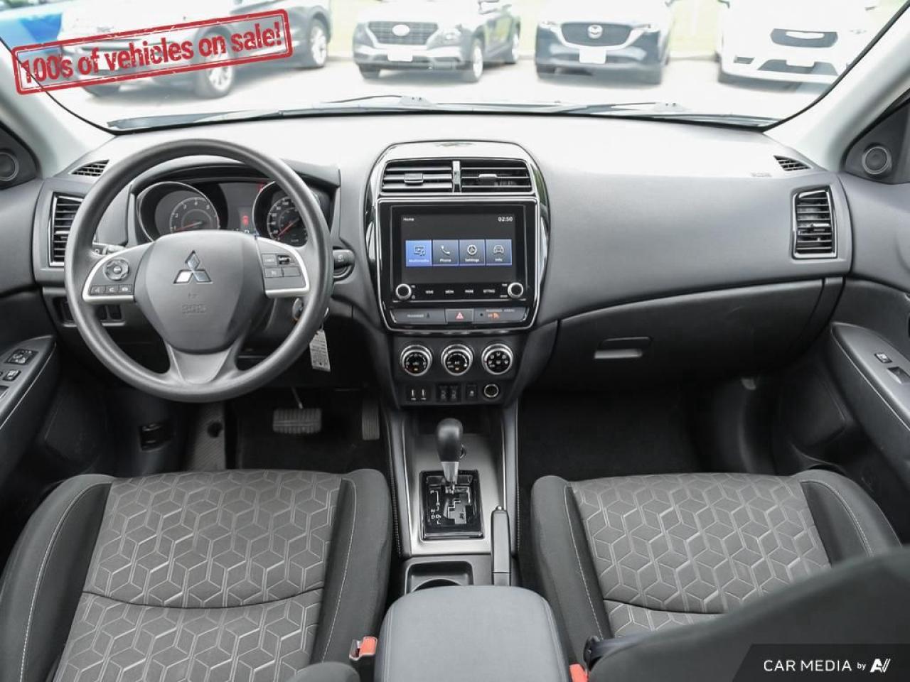 2023 Mitsubishi RVR ES