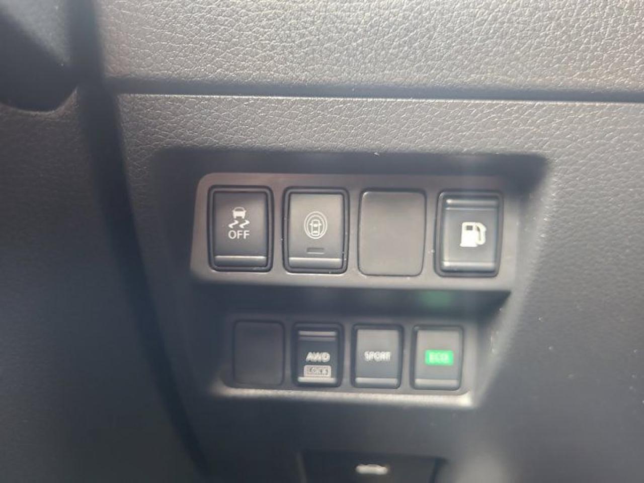 12601384