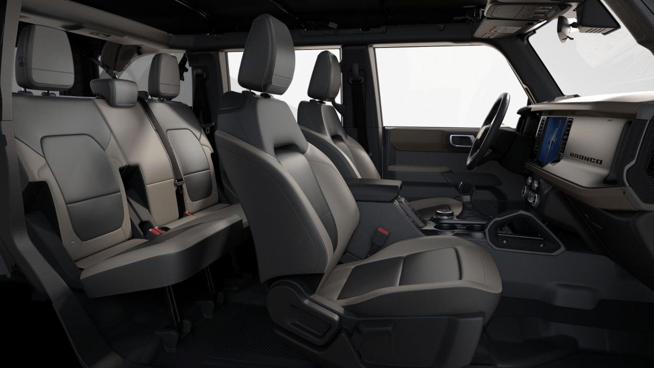 New 2025 Ford Bronco Big Bend for sale in Kingston, ON