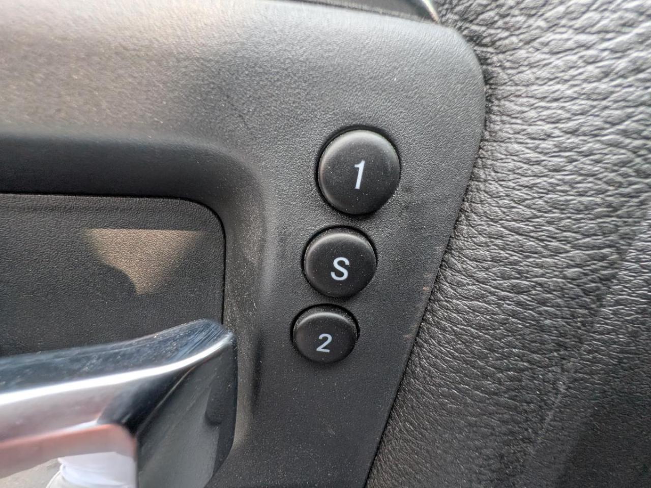 12601588