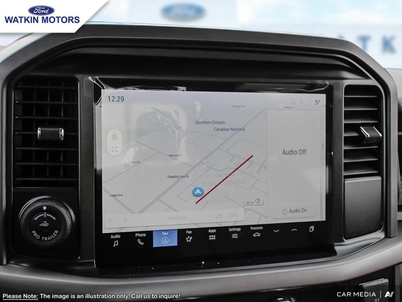 2025 Ford F-150 Lightning XLT Photo17