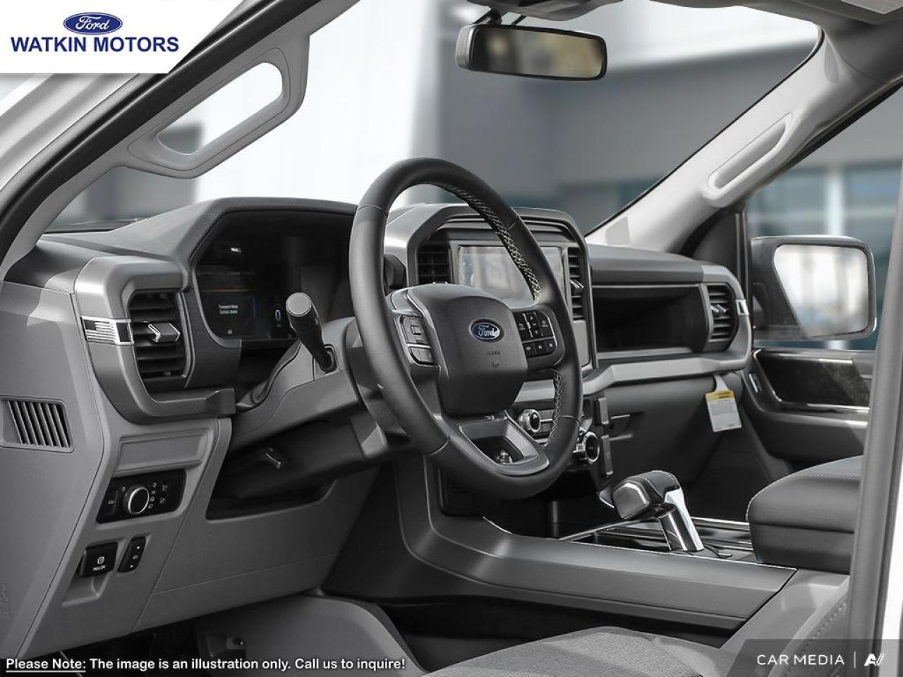 2025 Ford F-150 Lightning XLT Photo26