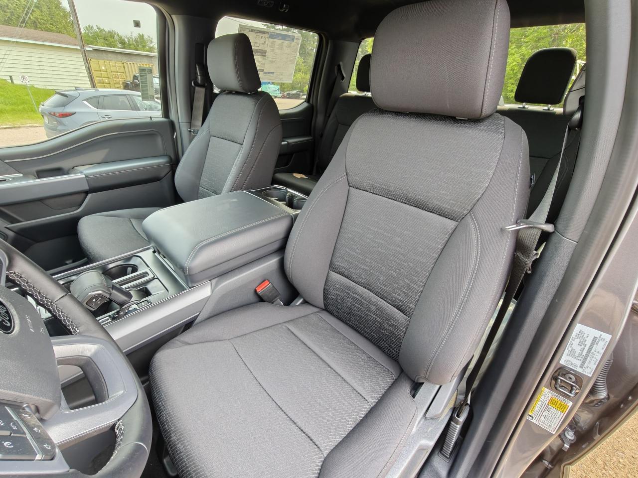2025 Ford F-150 4X4 SUPERCREW XLT 2.7L 301A Photo4
