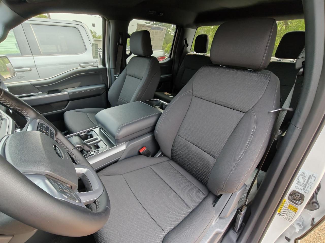 2025 Ford F-150 4X4 SUPERCREW XLT 2.7L 301A Photo4