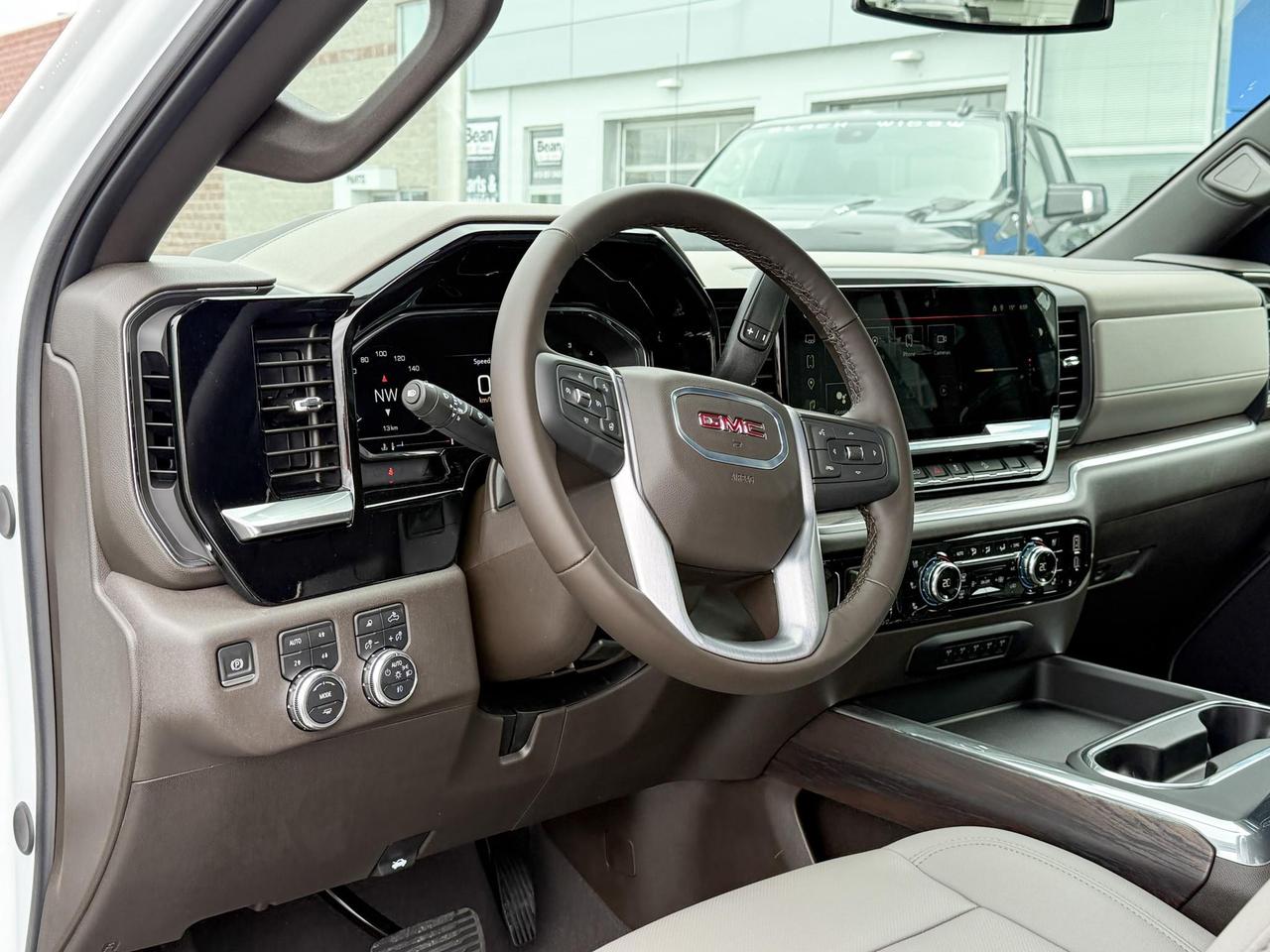 2025 GMC Sierra 2500 HD SLT DURAMAX 6.6L V8 WITH REMOTE START/ENTRY, HEATED SEATS, HEATED STEERING WHEEL, VENTILATED SEATS, BOSE SOUND SYSTEM, HD REAR VISION CAMERA Photo