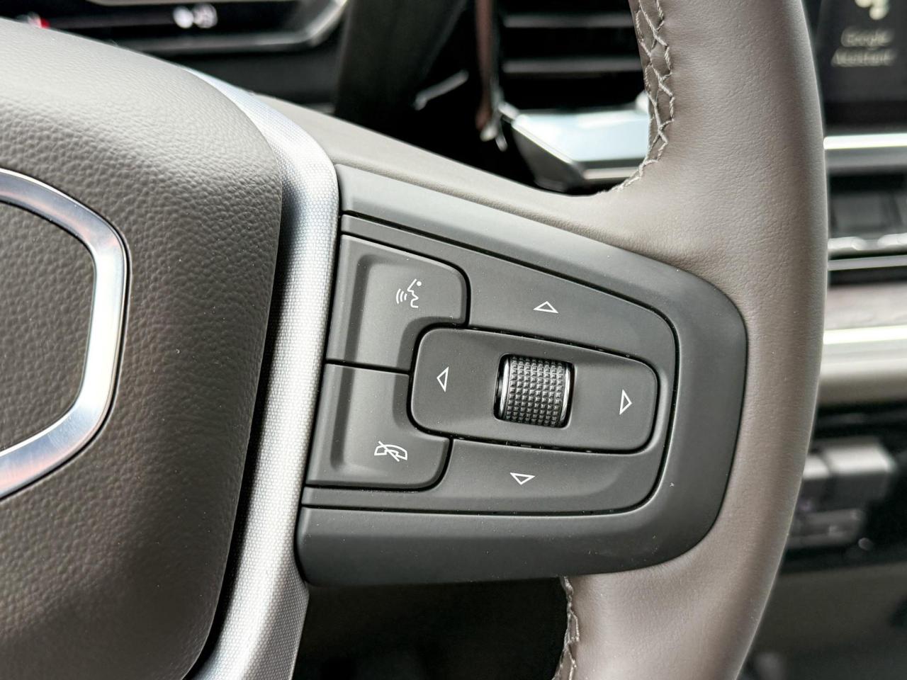 2025 GMC Sierra 2500 HD SLT DURAMAX 6.6L V8 WITH REMOTE START/ENTRY, HEATED SEATS, HEATED STEERING WHEEL, VENTILATED SEATS, BOSE SOUND SYSTEM, HD REAR VISION CAMERA Photo