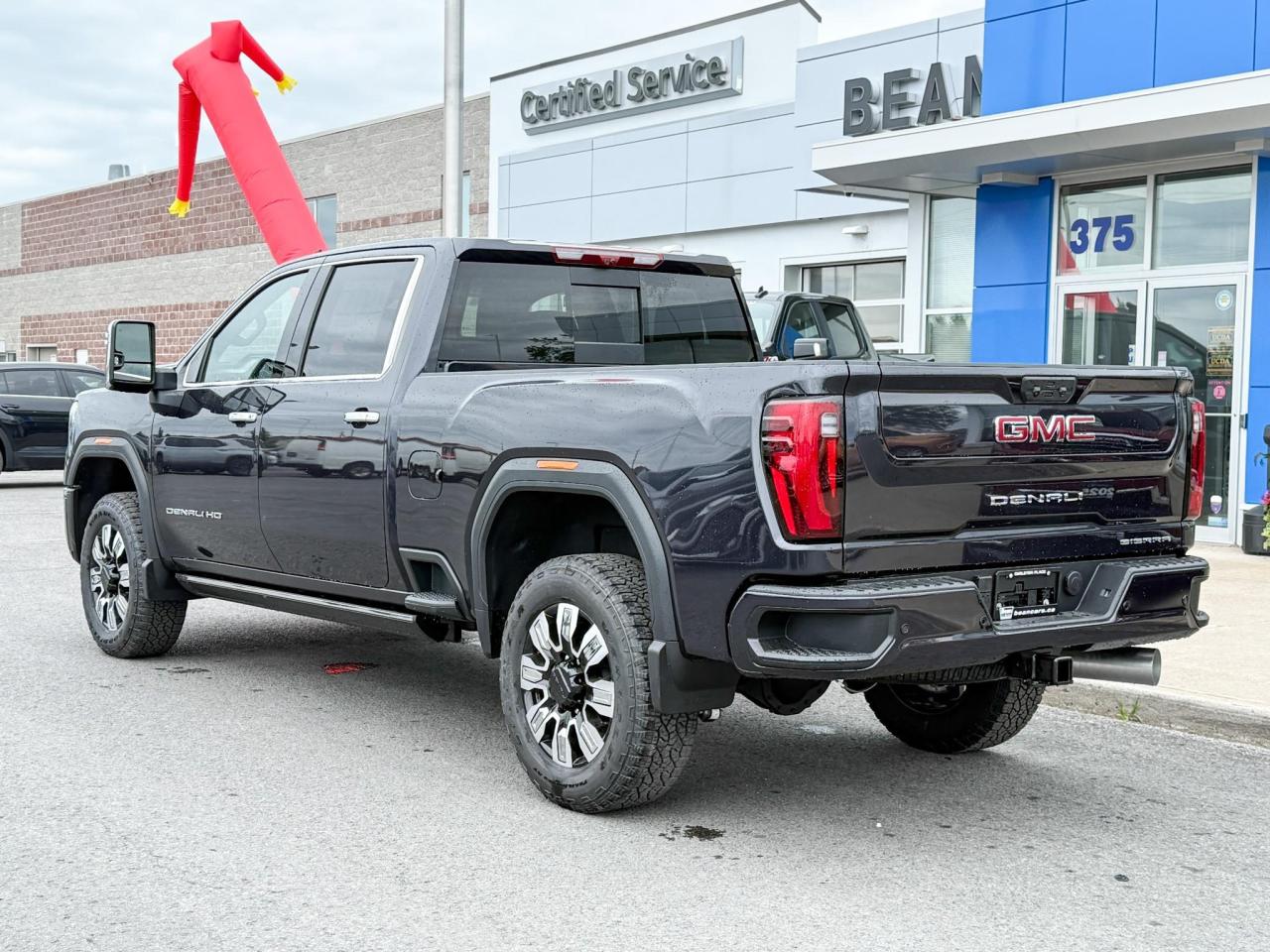 2025 GMC Sierra 2500 HD Denali DURAMAX 6.6L V8 WITH REMOTE START/ENTRY, HEATED SEATS, HEATED STEERING WHEEL, VENTILATED SEATS, HD SURROUND VISION Photo2