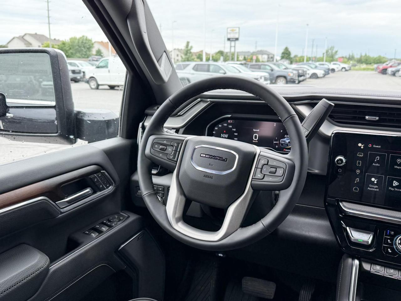 2025 GMC Sierra 2500 HD Denali DURAMAX 6.6L V8 WITH REMOTE START/ENTRY, HEATED SEATS, HEATED STEERING WHEEL, VENTILATED SEATS, HD SURROUND VISION Photo