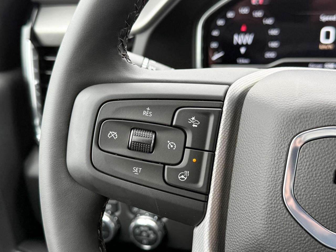 2025 GMC Sierra 2500 HD Denali DURAMAX 6.6L V8 WITH REMOTE START/ENTRY, HEATED SEATS, HEATED STEERING WHEEL, VENTILATED SEATS, HD SURROUND VISION Photo