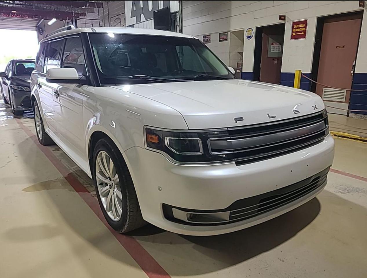 Used 2016 Ford Flex limited for sale in Kingston, ON