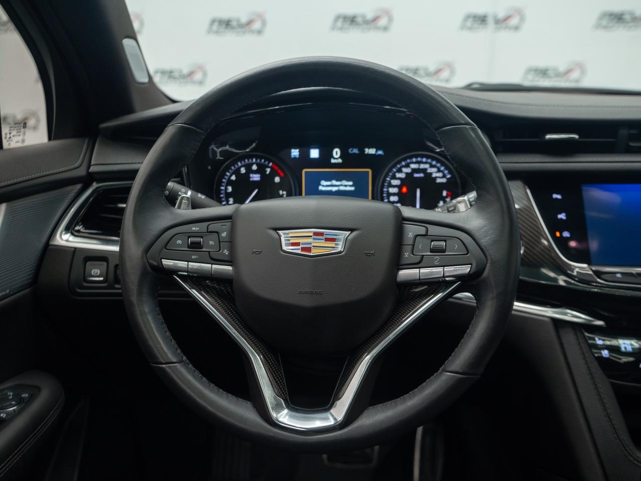 2023 Cadillac XT6 Sport Photo