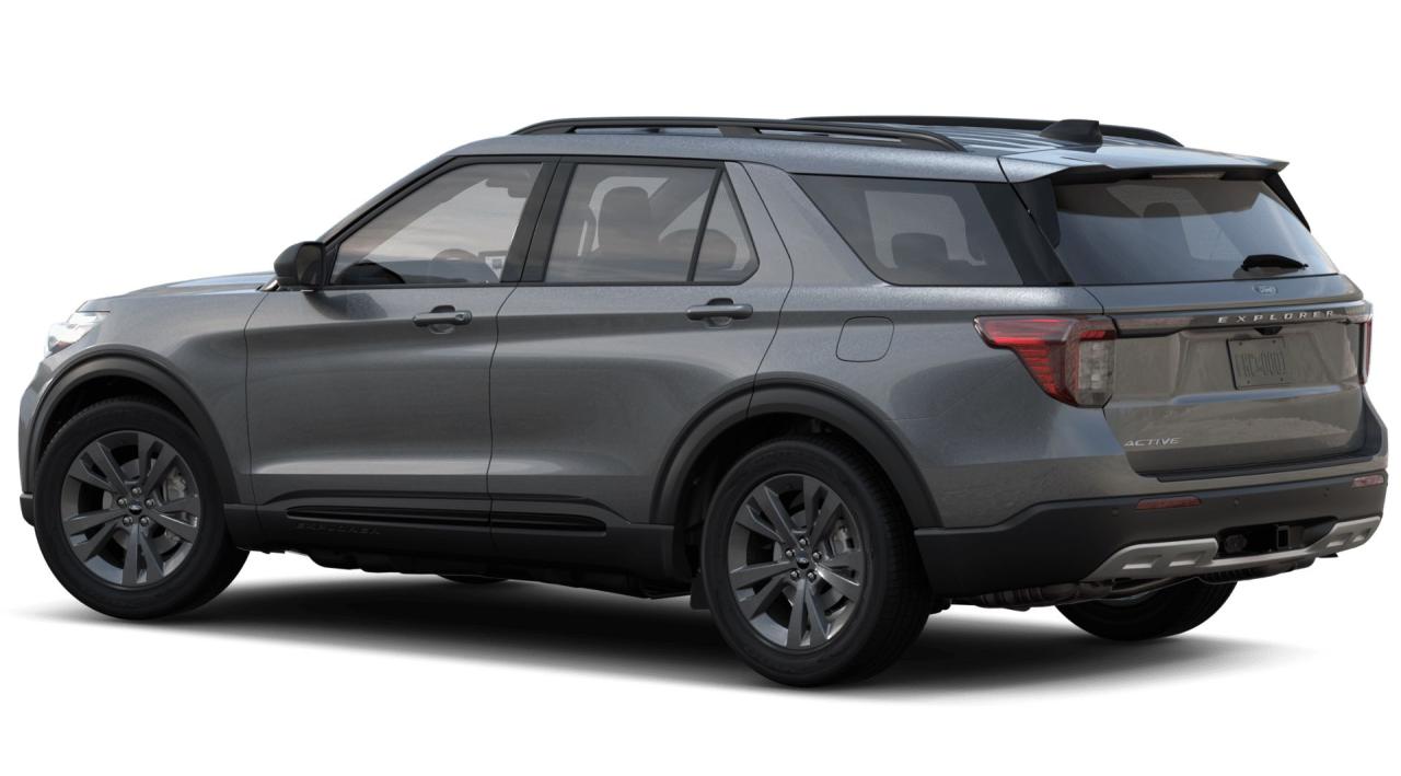 2025 Ford Explorer ACTIVE Photo1