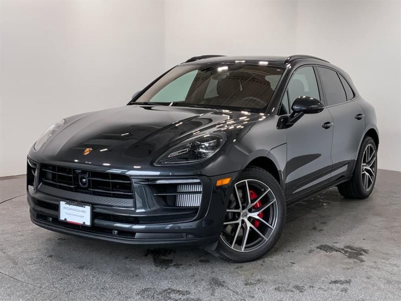 New 2025 Porsche Macan S AWD for sale in Langley City, BC