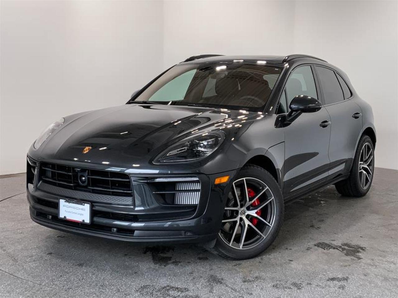 New 2025 Porsche Macan S AWD for sale in Langley City, BC