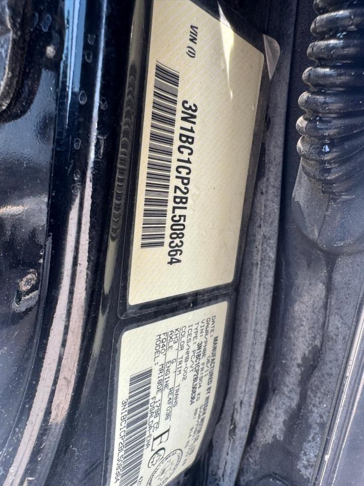 2011 Nissan Versa 1.8 S - Photo #17
