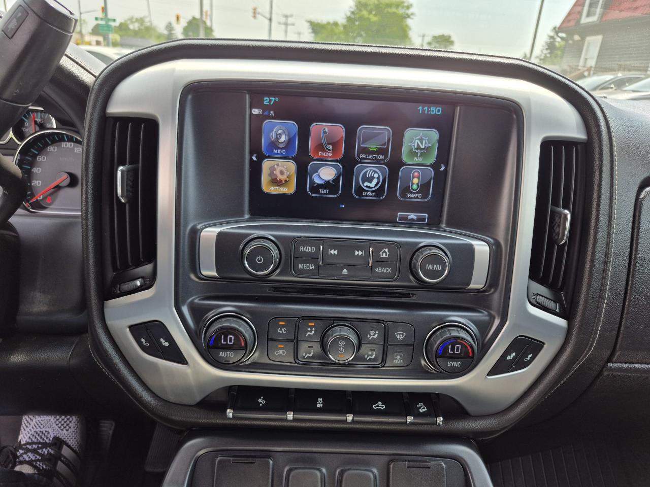 2017 GMC Sierra 1500 4WD CREW CAB 143.5" SLT Photo44