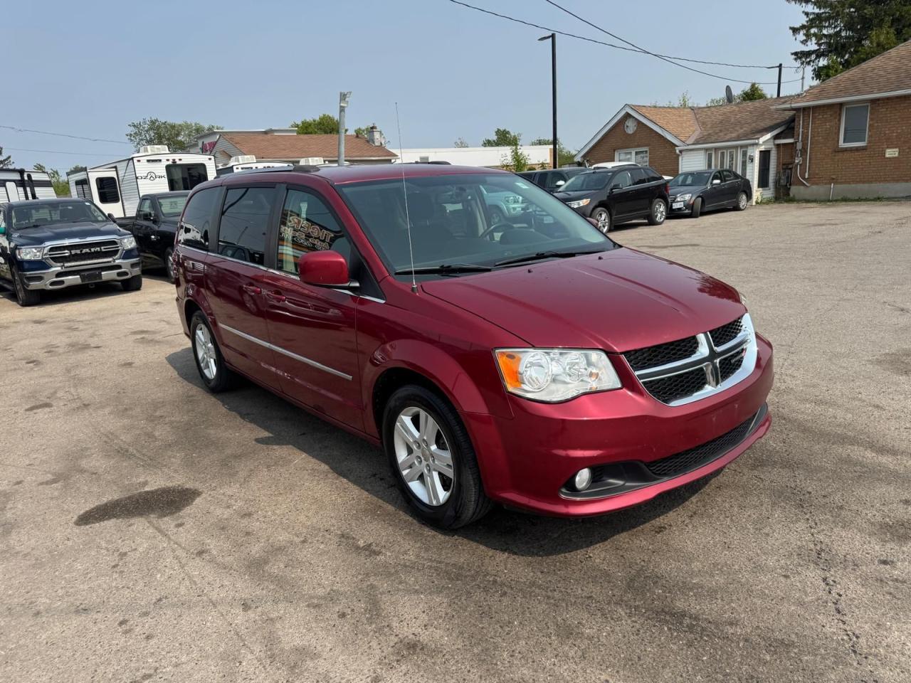 2016 Dodge Grand Caravan Crew - Photo #6