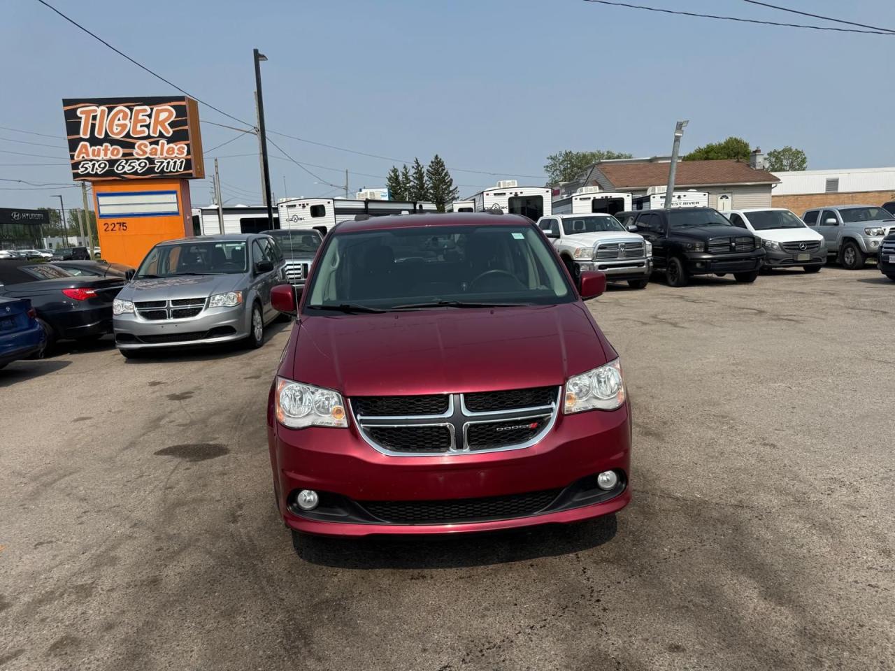 2016 Dodge Grand Caravan Crew - Photo #7