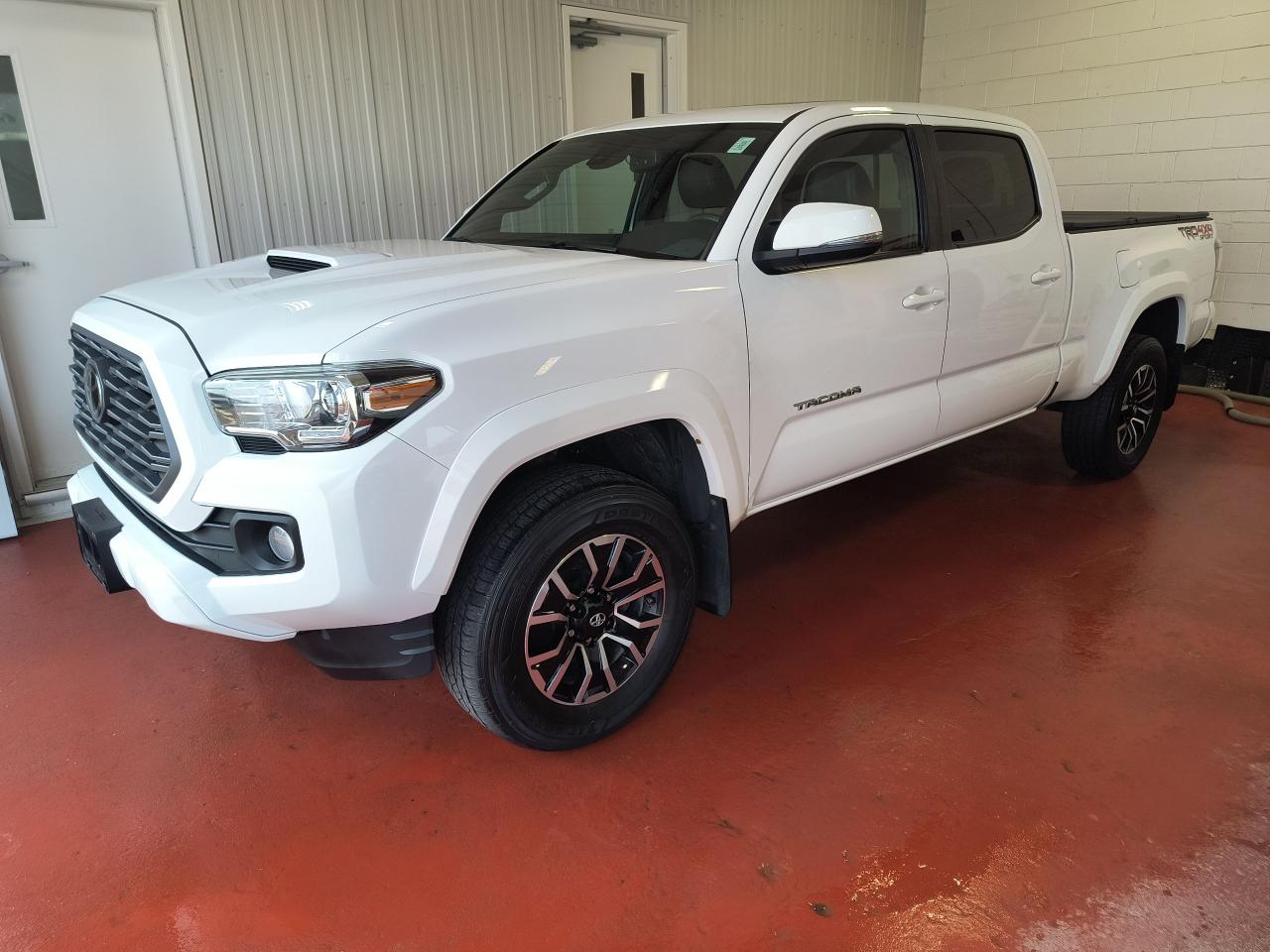 Used 2020 Toyota Tacoma TRD SPORT 4X4 for sale in Pembroke, ON