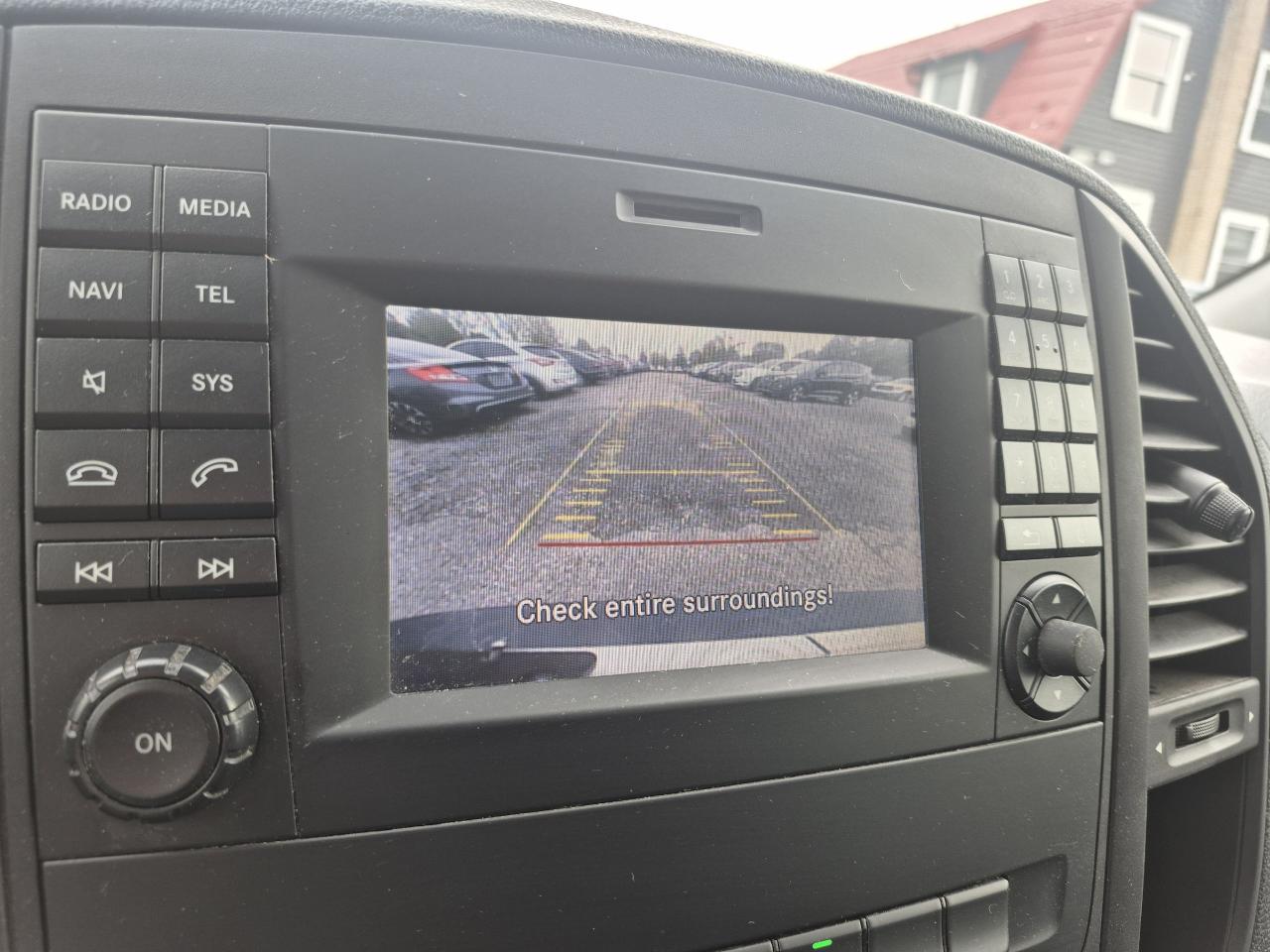 2019 Mercedes-Benz Metris Cargo Van Photo35