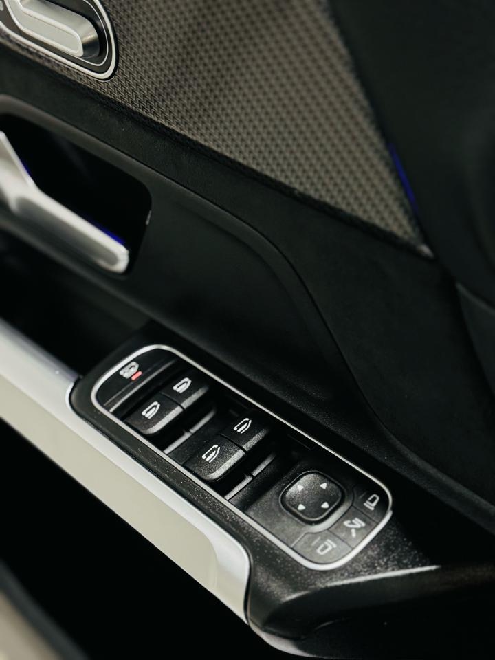 2021 Mercedes-Benz GLB GLB 250 | AMG PACKAGE| 7 SEATER - Photo #9