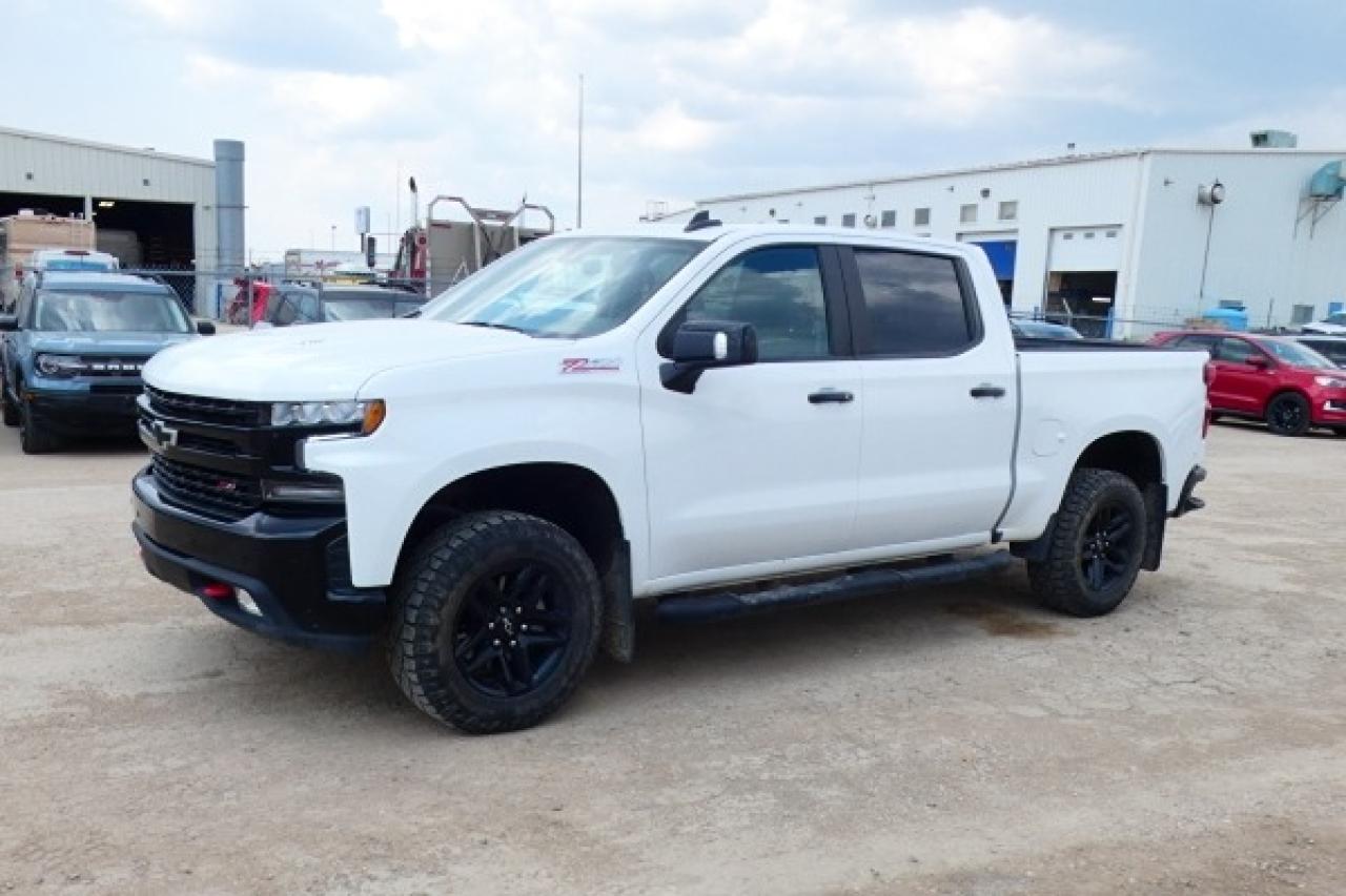 2021 Chevrolet Silverado 1500 LT Trail Boss  w/Htd Leather, S/R, BUC - Photo #2