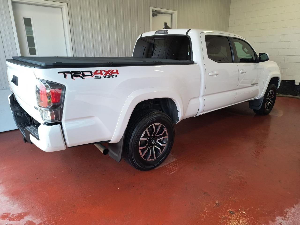 2020 Toyota Tacoma TRD SPORT 4X4 Photo1