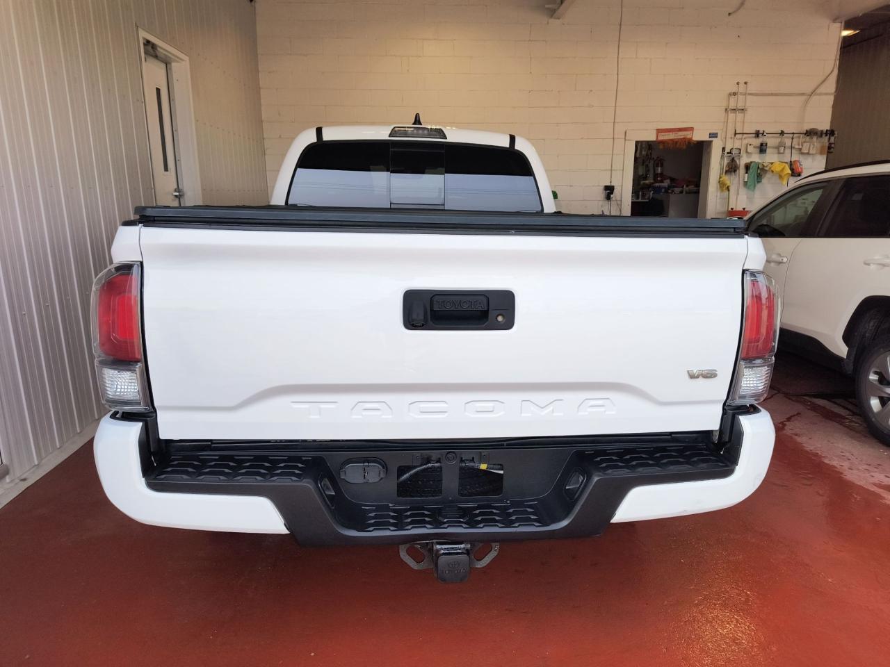 2020 Toyota Tacoma TRD SPORT 4X4 Photo