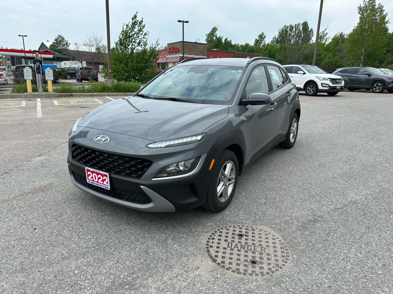 2022 Hyundai KONA Essential Photo3