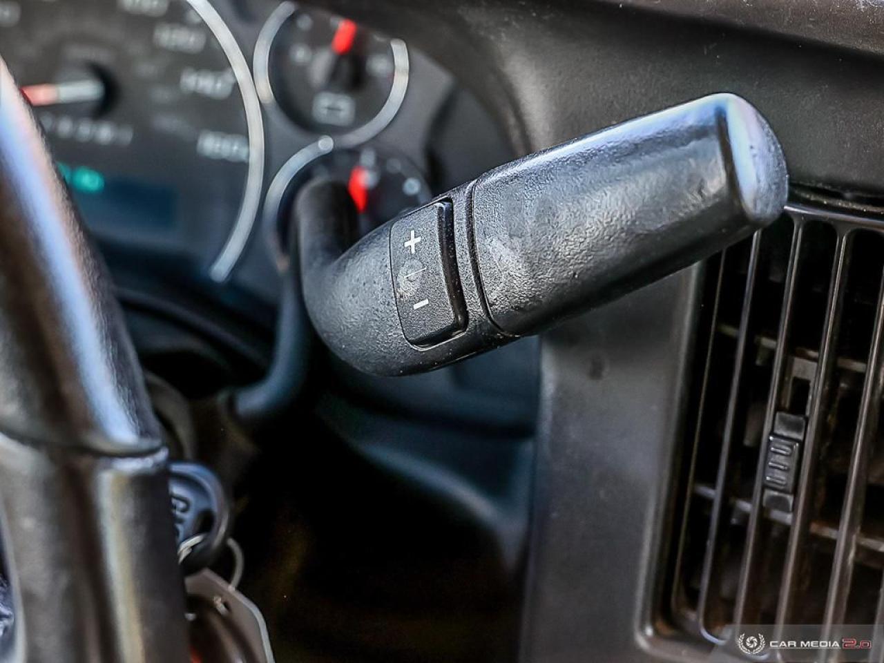 2021 GMC Savana Cargo Van G2500 Photo