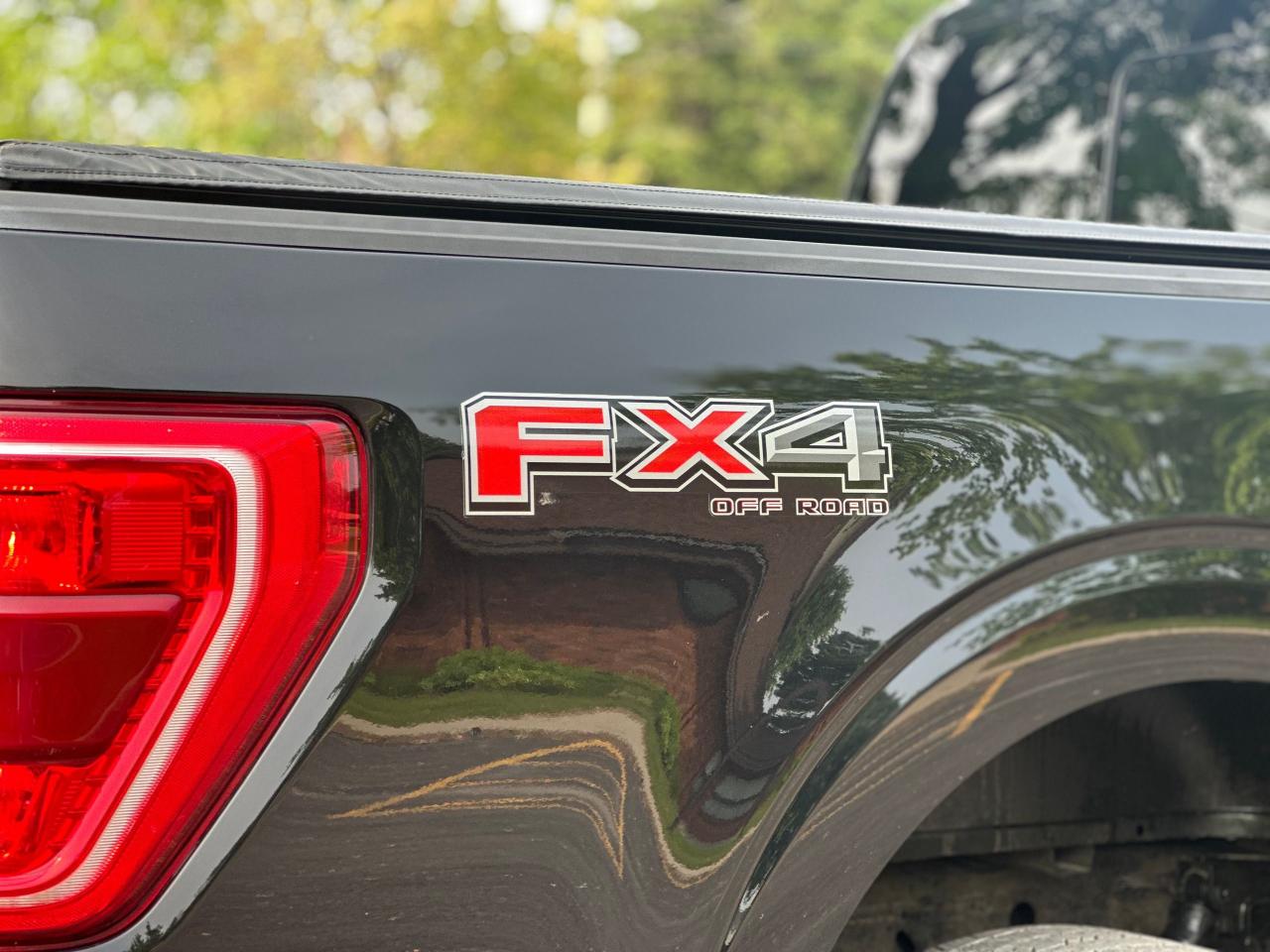 2021 Ford F-150 XLT - Photo #5