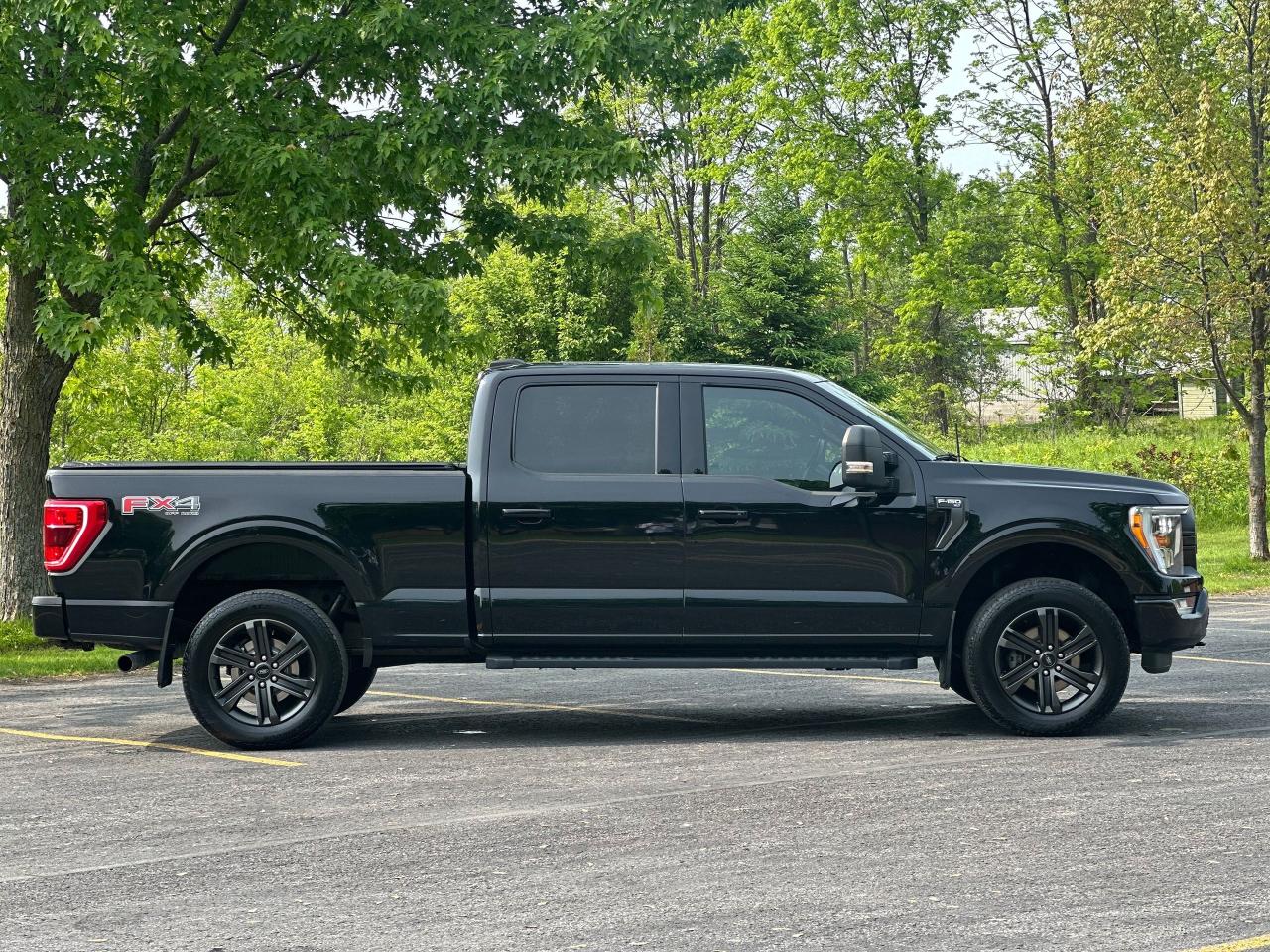 2021 Ford F-150 XLT - Photo #4