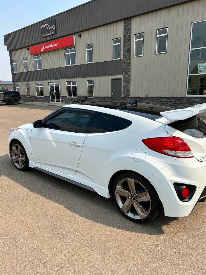 2015 Hyundai Veloster Turbo - Photo #6