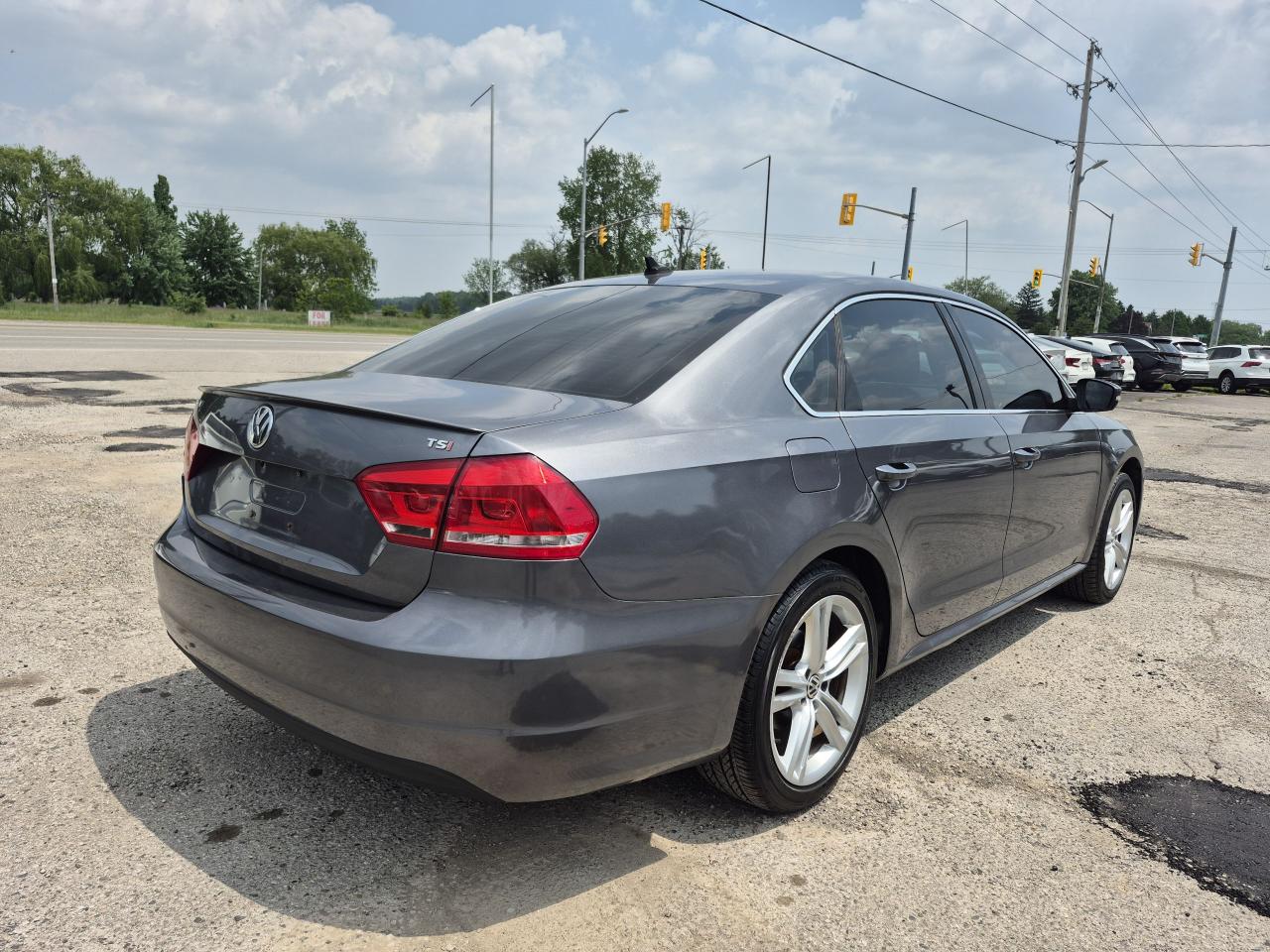 2014 Volkswagen Passat COMFORTLINE Photo3