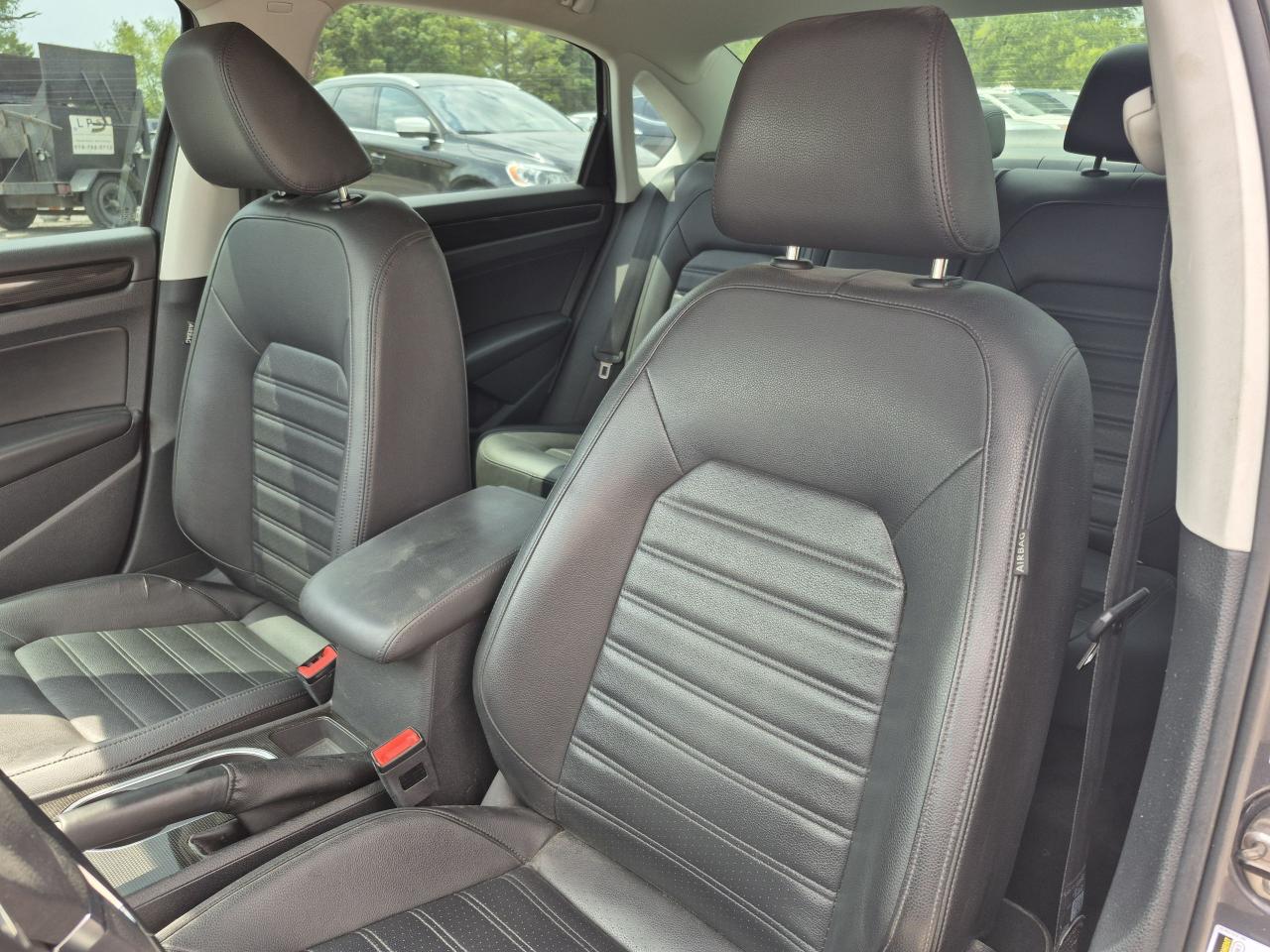 2014 Volkswagen Passat COMFORTLINE Photo12