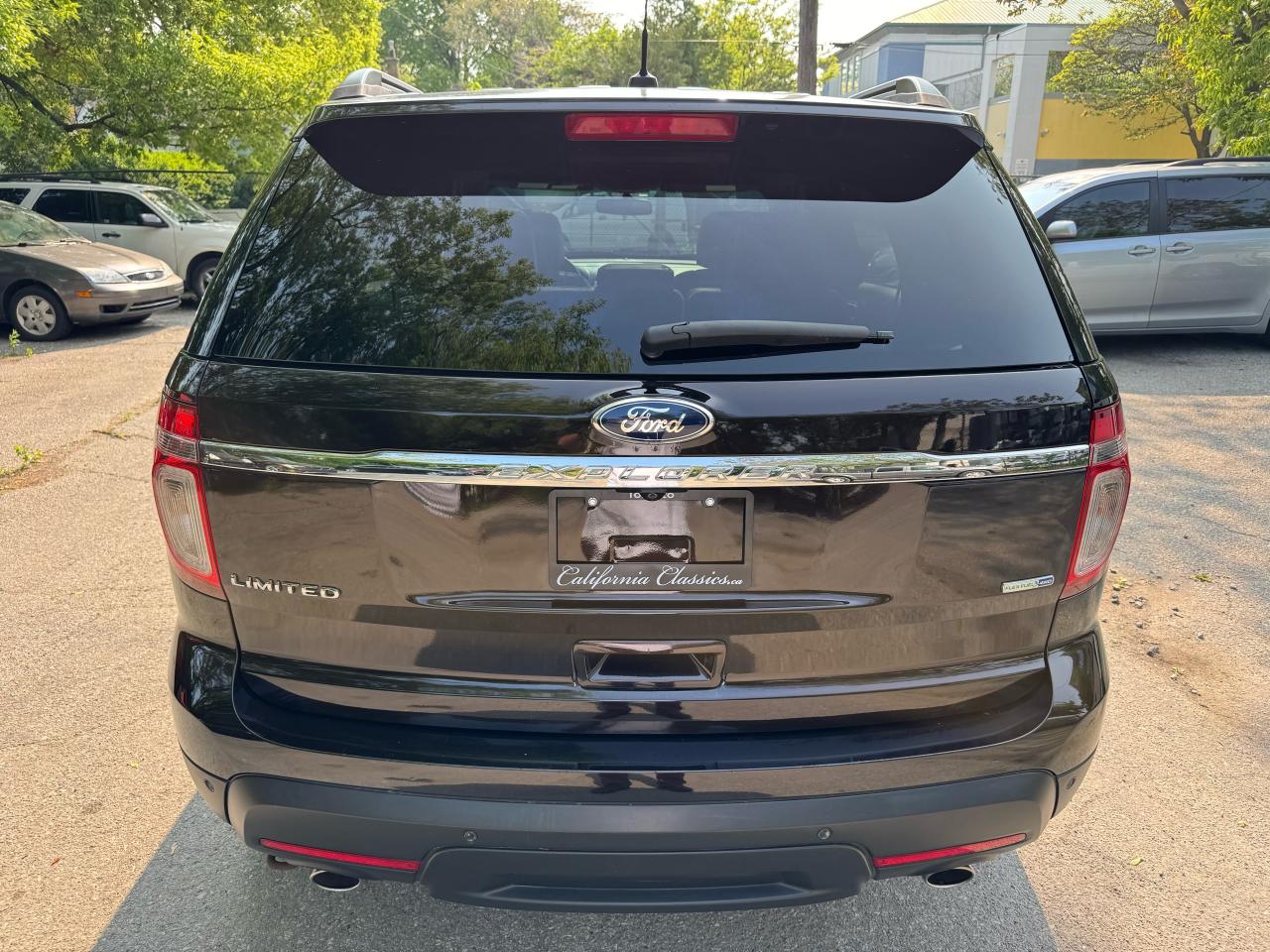 2014 Ford Explorer LIMITED - Photo #4