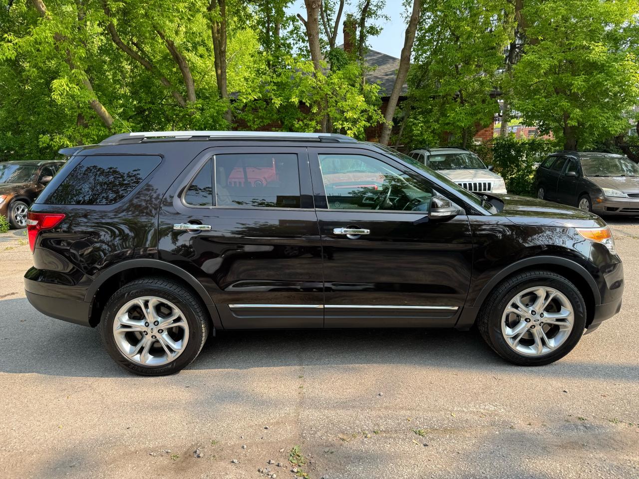 2014 Ford Explorer LIMITED - Photo #6