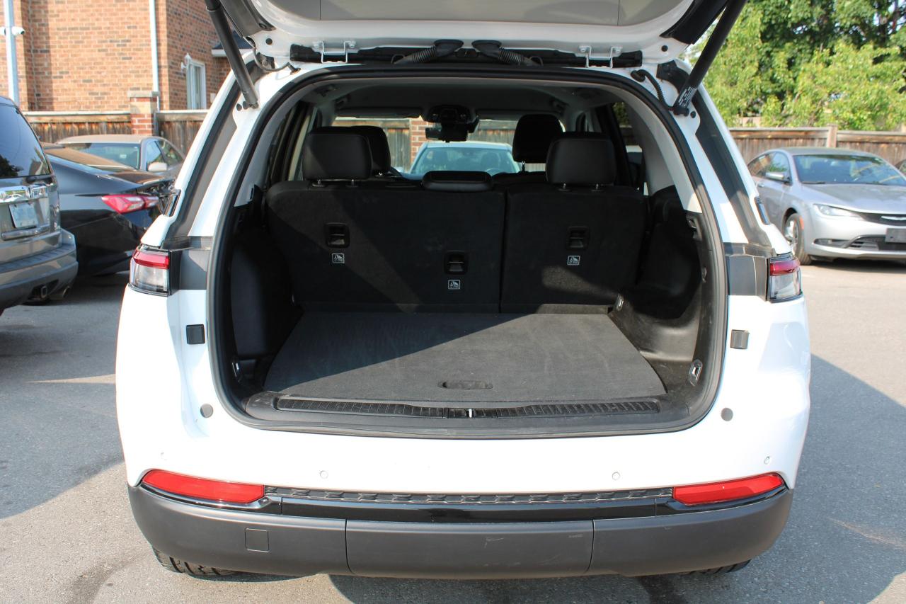 2023 Jeep Grand Cherokee Limited - Photo #6