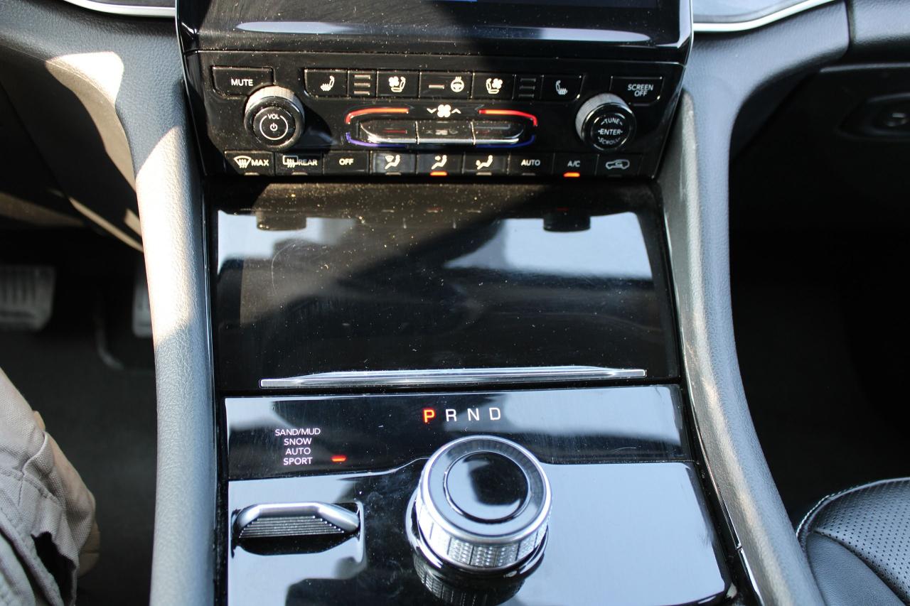 2023 Jeep Grand Cherokee Limited - Photo #14