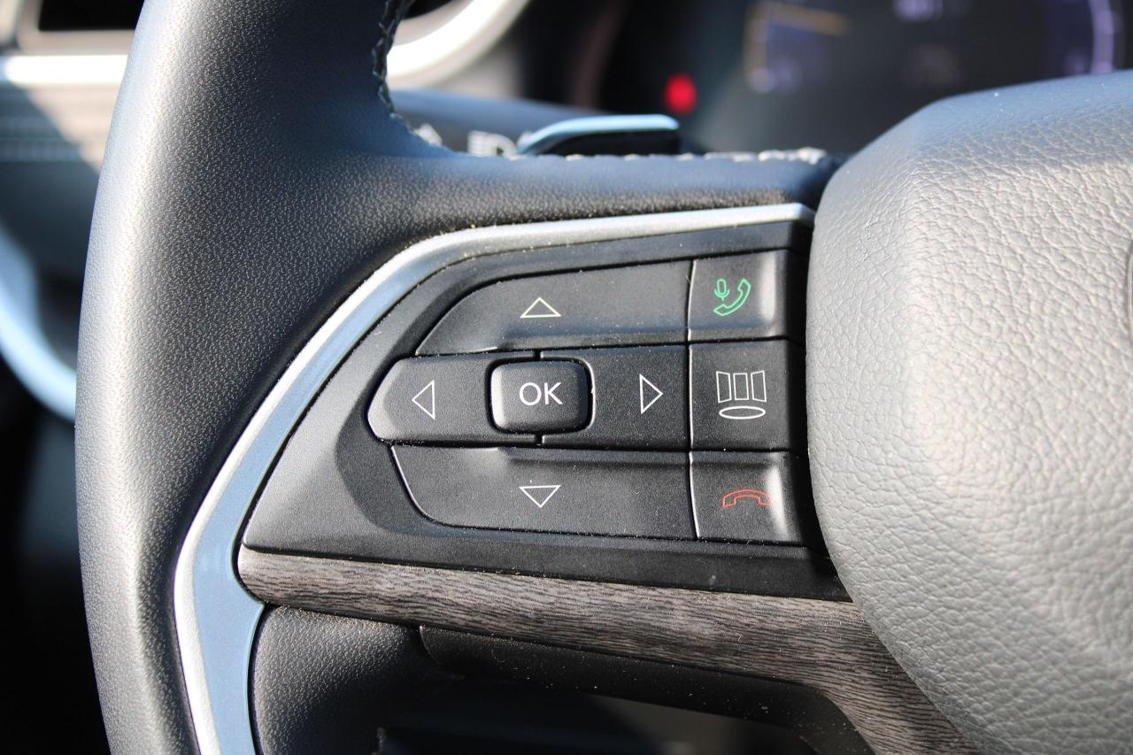 2023 Jeep Grand Cherokee Limited - Photo #15