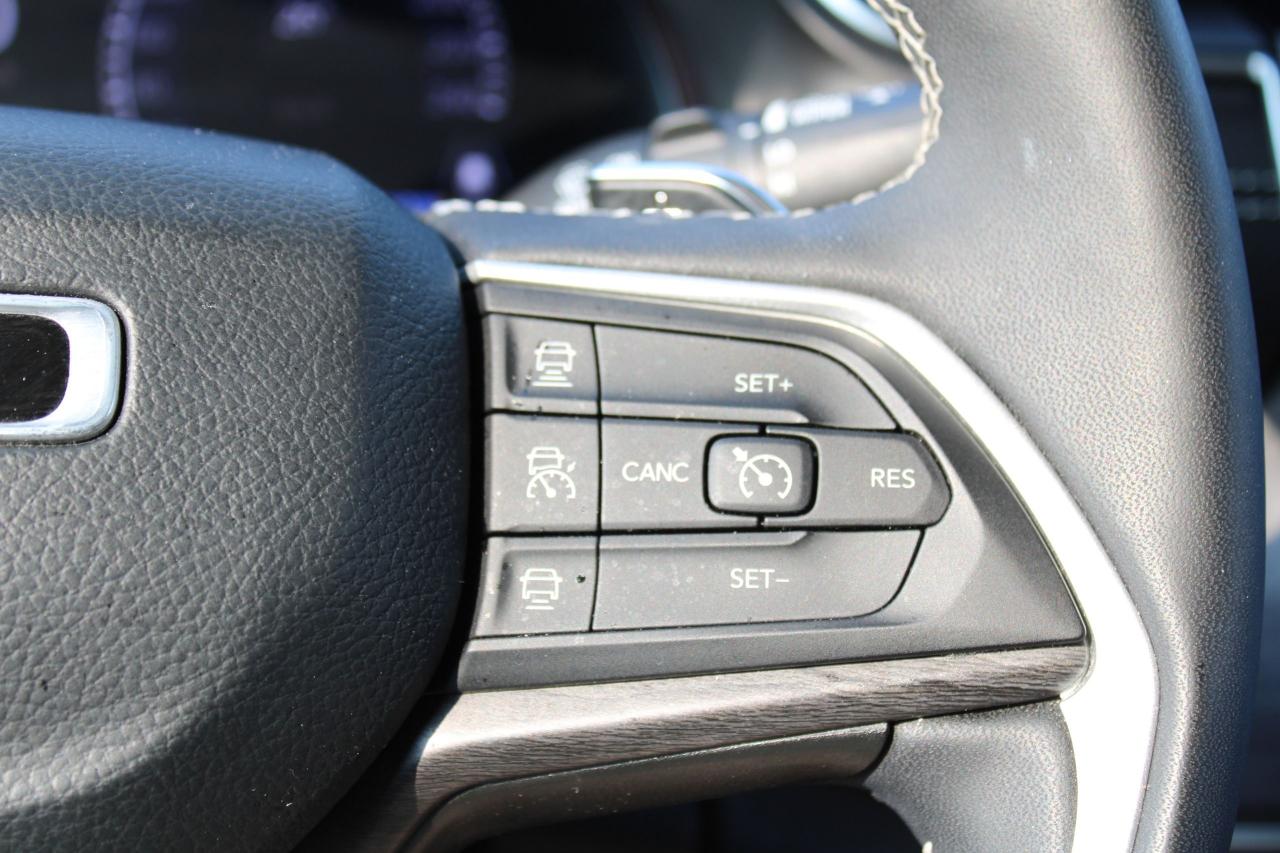 2023 Jeep Grand Cherokee Limited - Photo #16