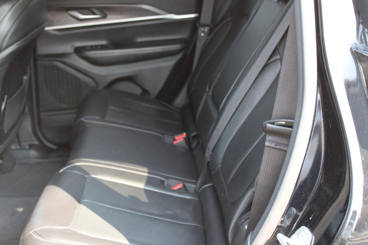 2023 Jeep Grand Cherokee Limited - Photo #10