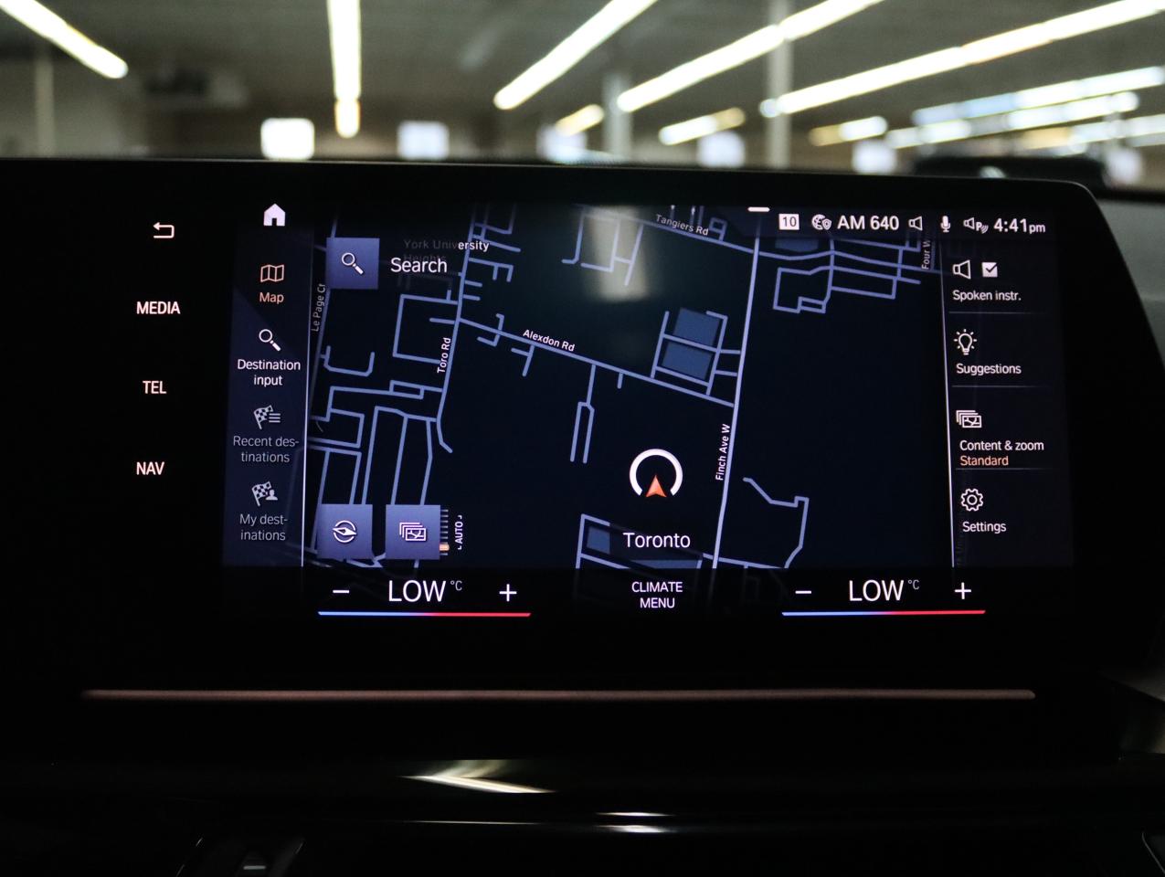 2023 BMW X1 xDrive28i | Nav | Leather | Pano roof | CarPlay Photo