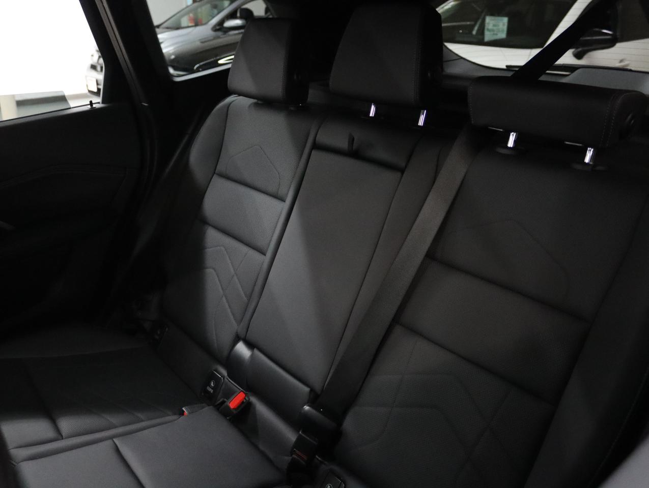 2023 BMW X1 xDrive28i | Nav | Leather | Pano roof | CarPlay